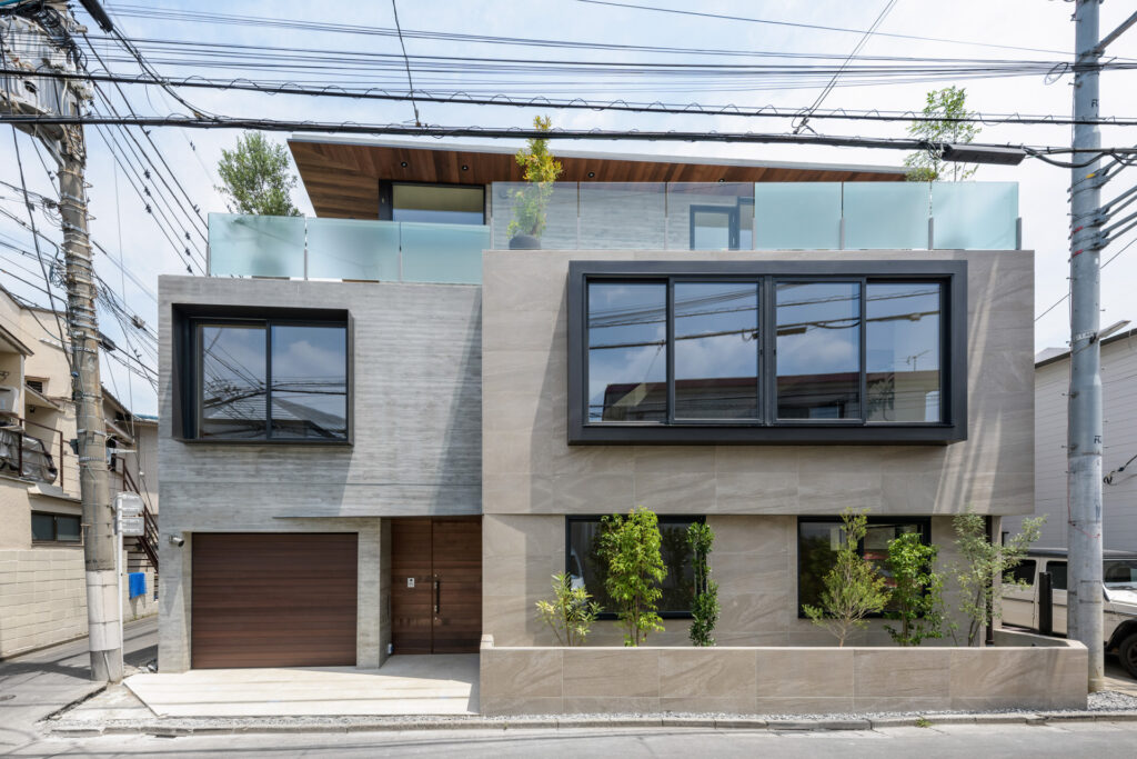 ファサード全景